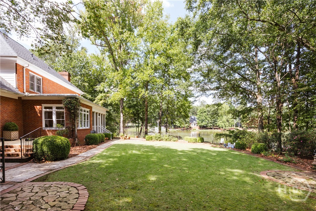 1031 Millers Lake Drive