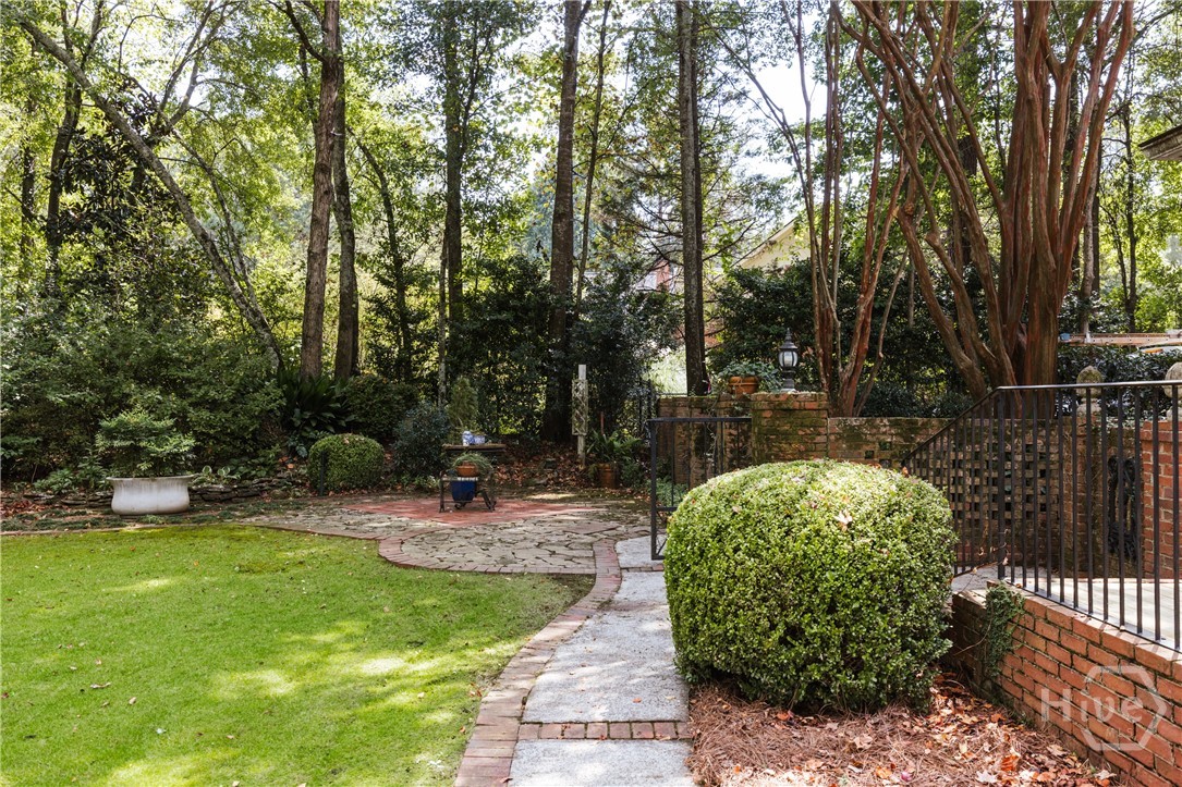 1031 Millers Lake Drive