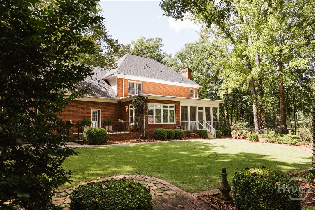 1031 Millers Lake Drive