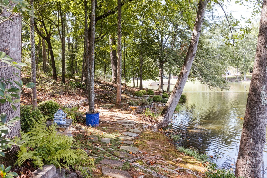 1031 Millers Lake Drive