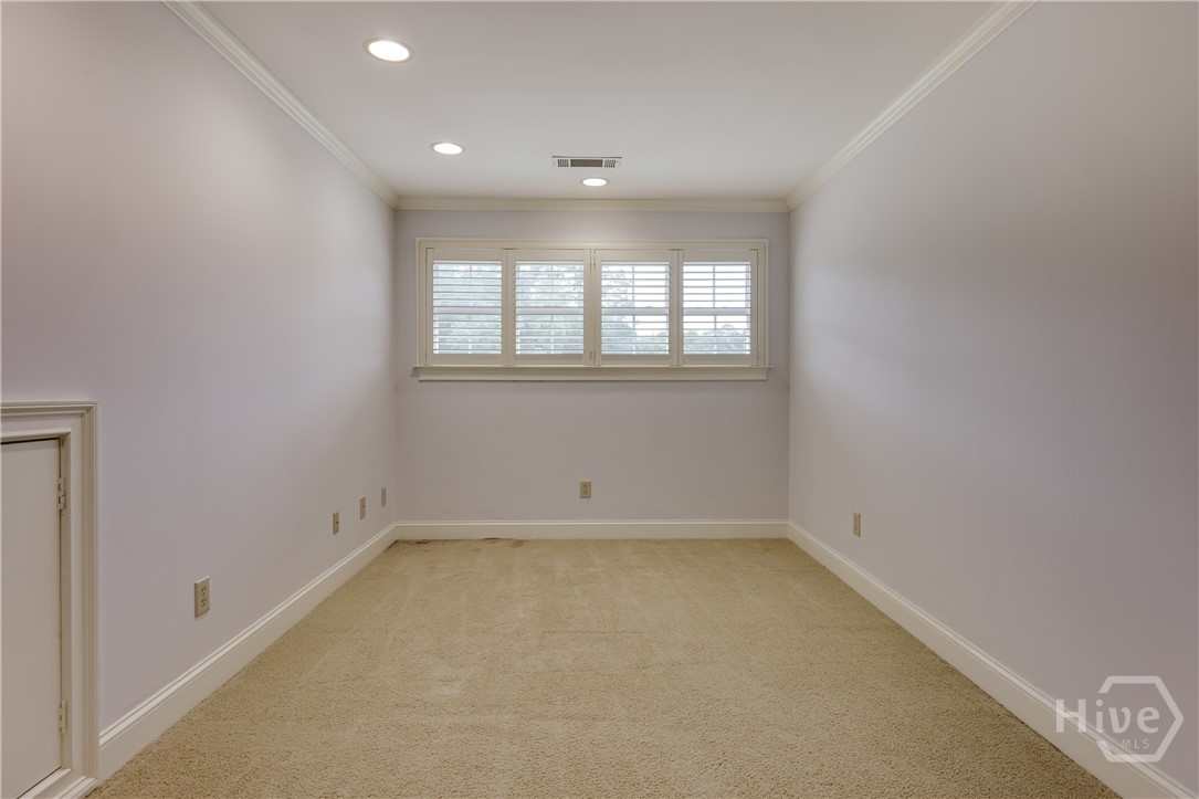 112 Annas Walk