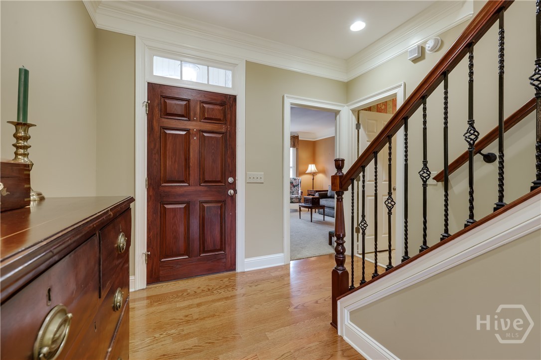 112 Annas Walk