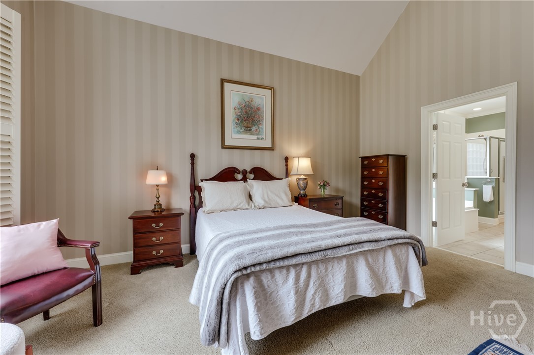 112 Annas Walk