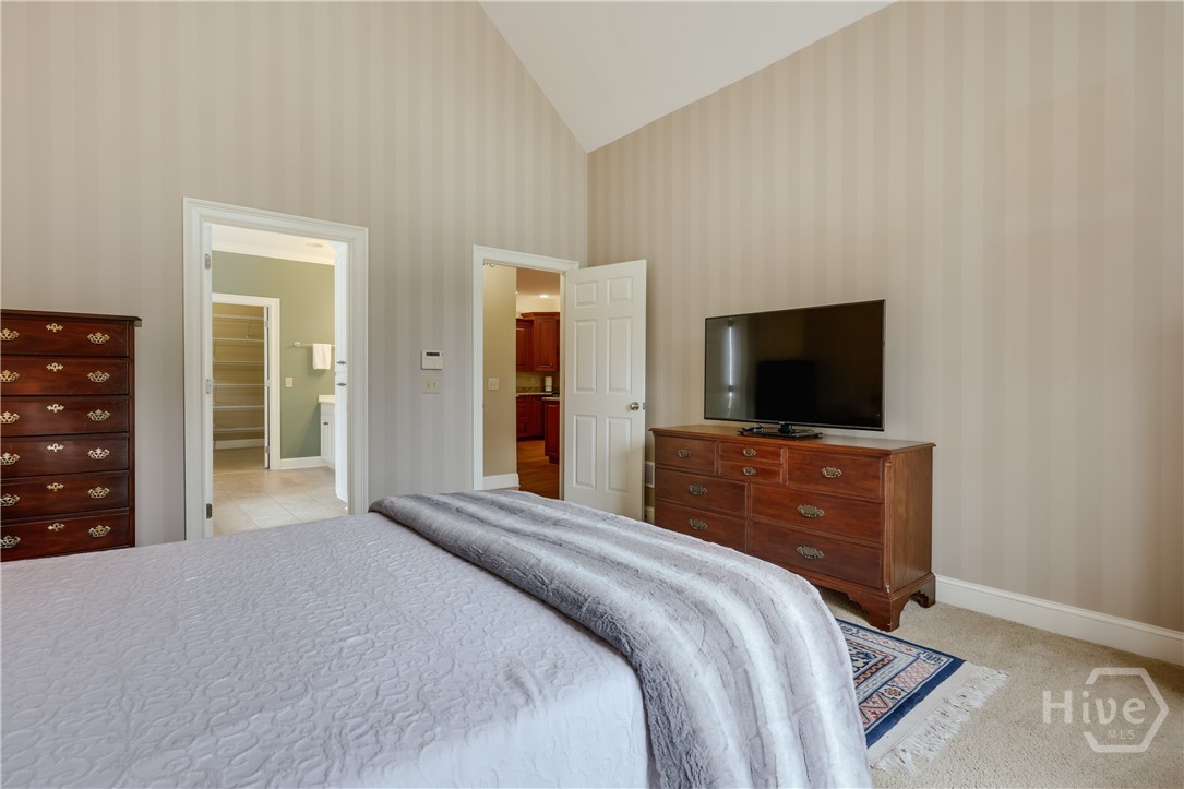 112 Annas Walk