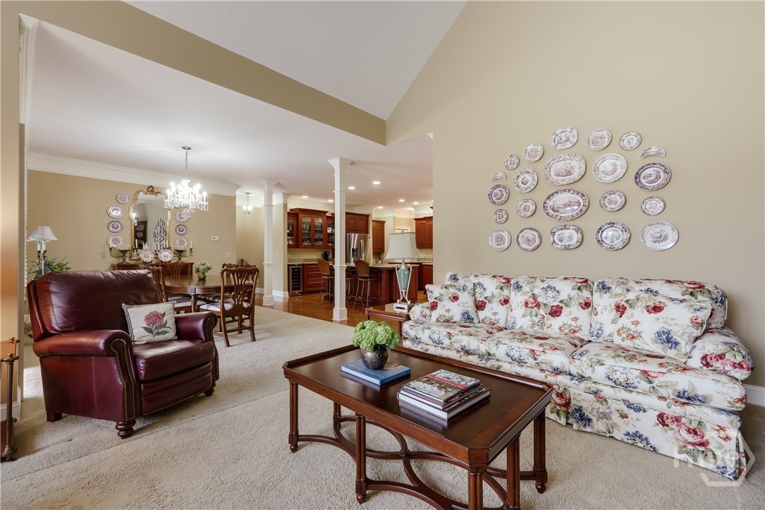 112 Annas Walk
