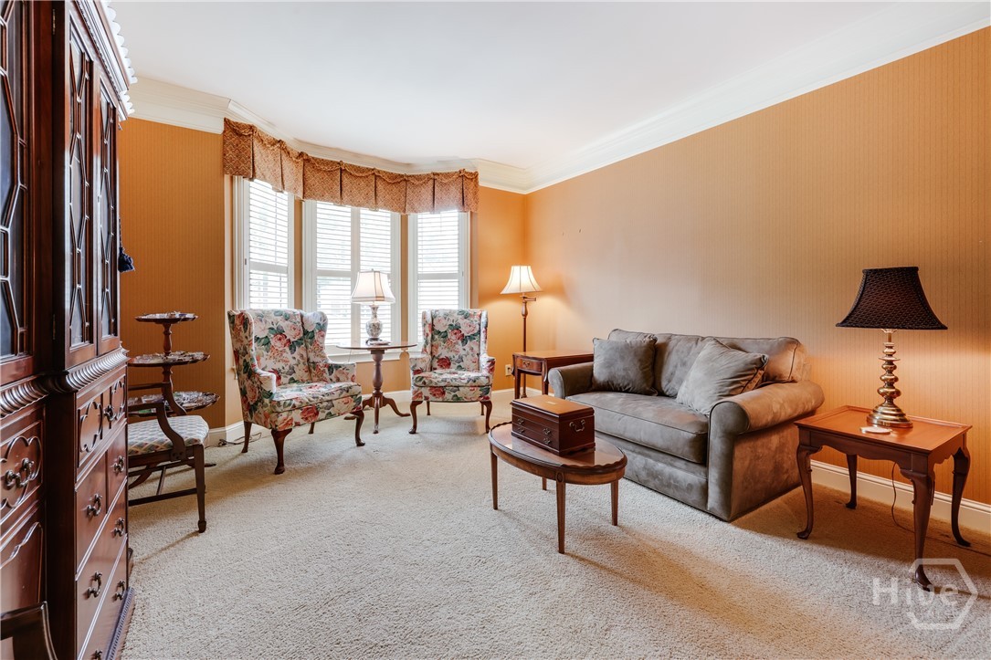 112 Annas Walk