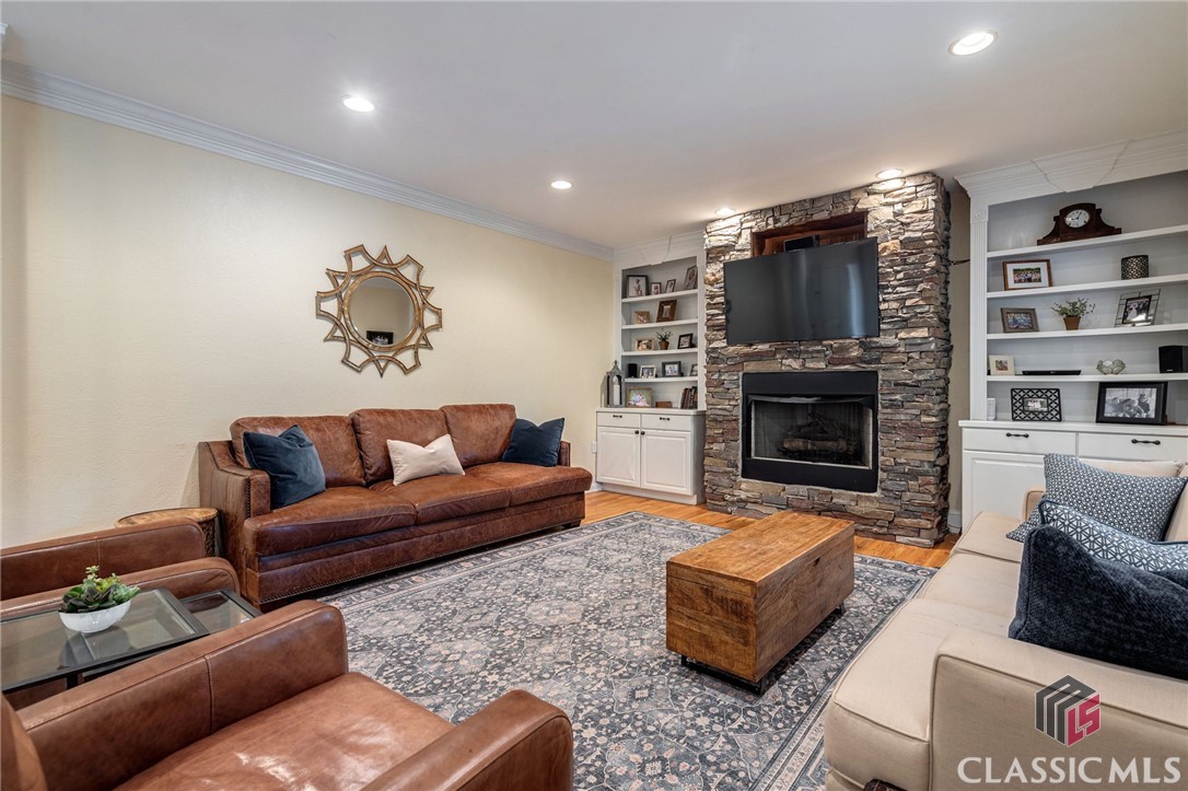 175 Riverbottom Place
