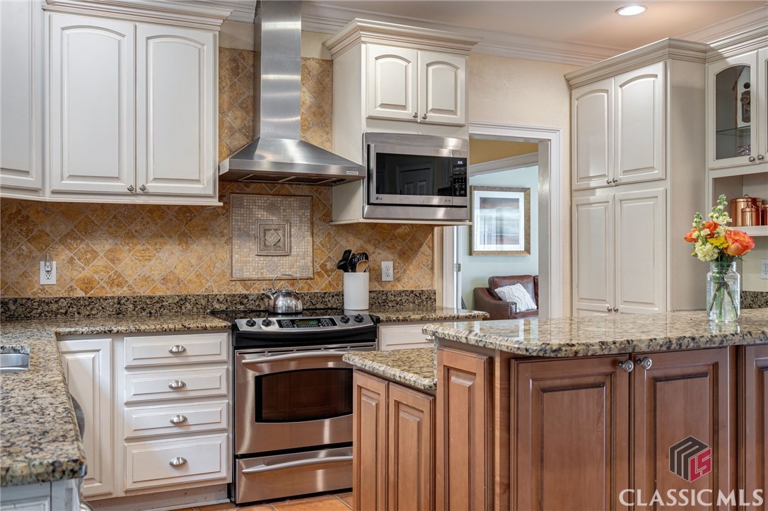 175 Riverbottom Place