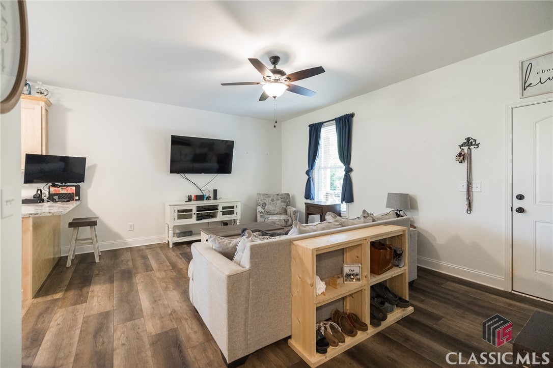 545 Snapfinger Drive