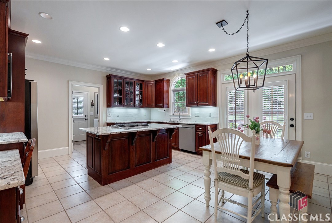 1131 Willow Ridge