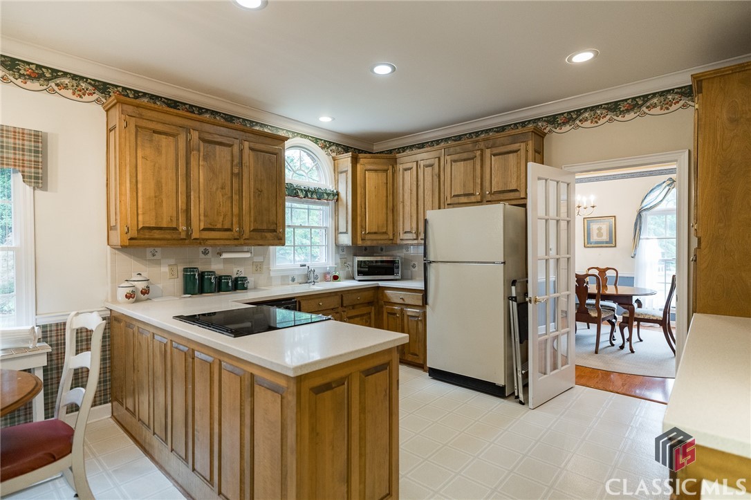 106 Ashbrook Lane