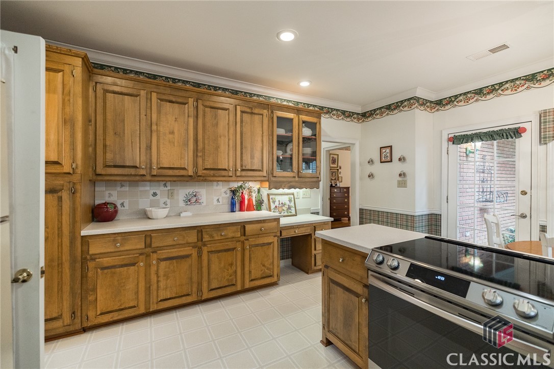 106 Ashbrook Lane