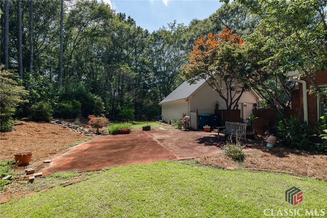 106 Ashbrook Lane