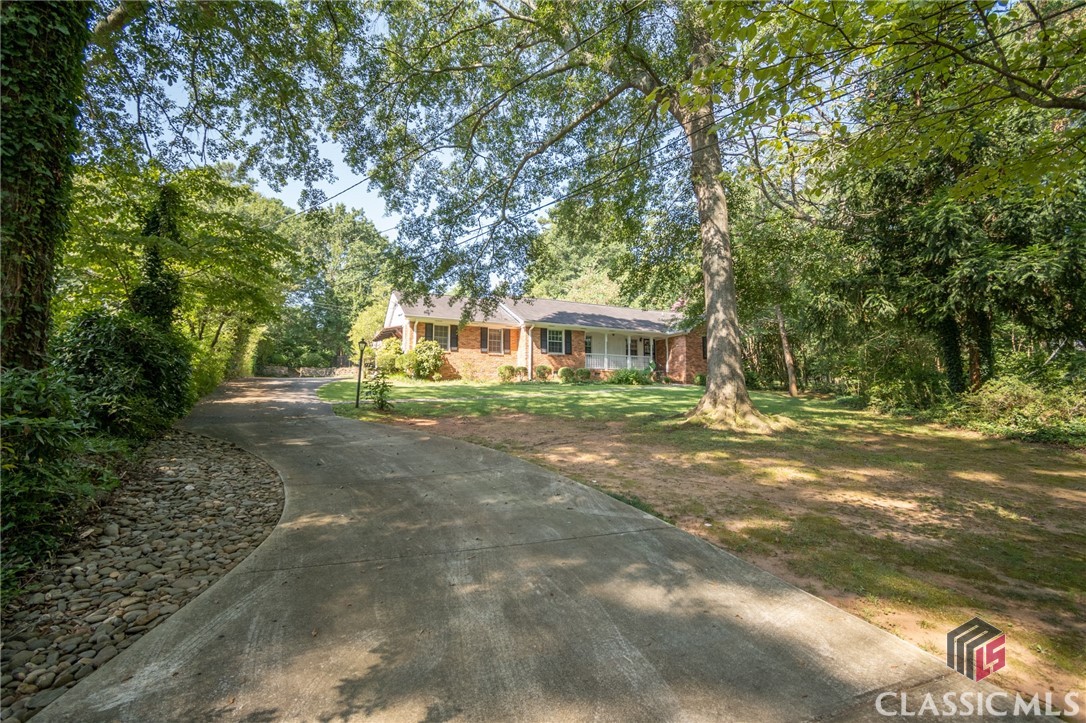 295 Pinewood Circle