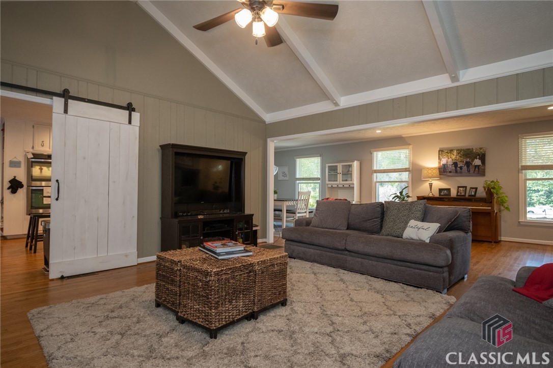1321 Colliers Creek Road