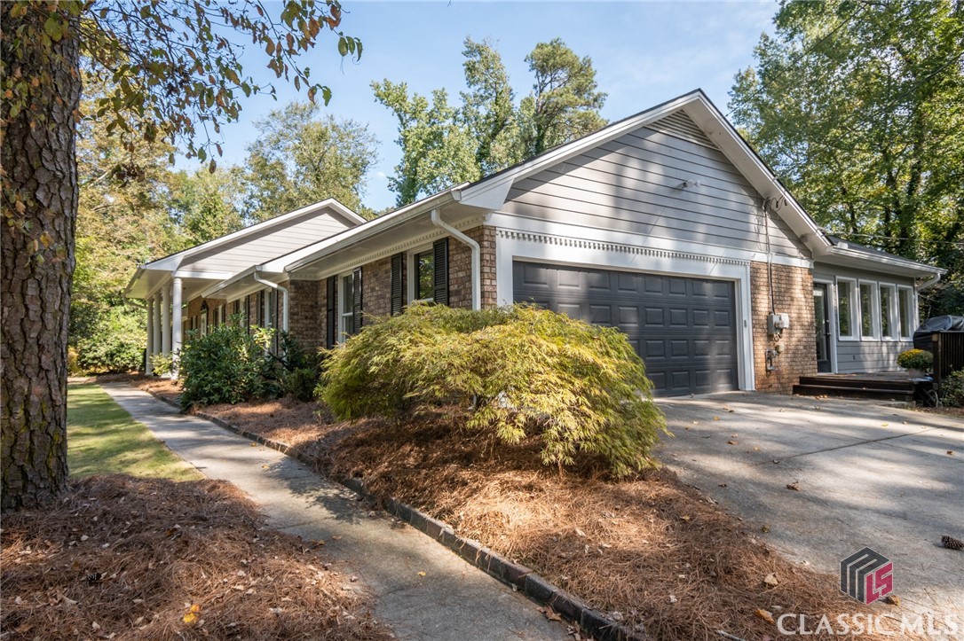 1321 Colliers Creek Road
