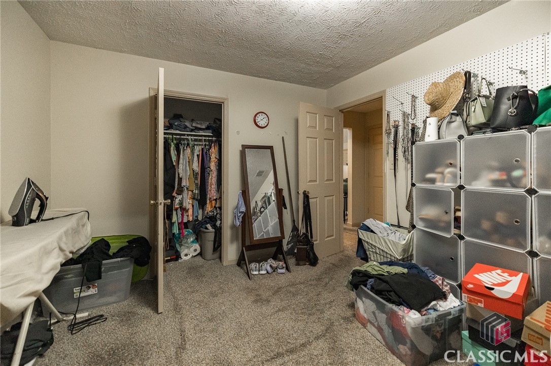 402 Freeman Drive 402-404
