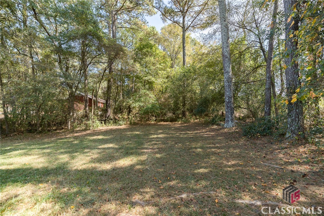 402 Freeman Drive 402-404