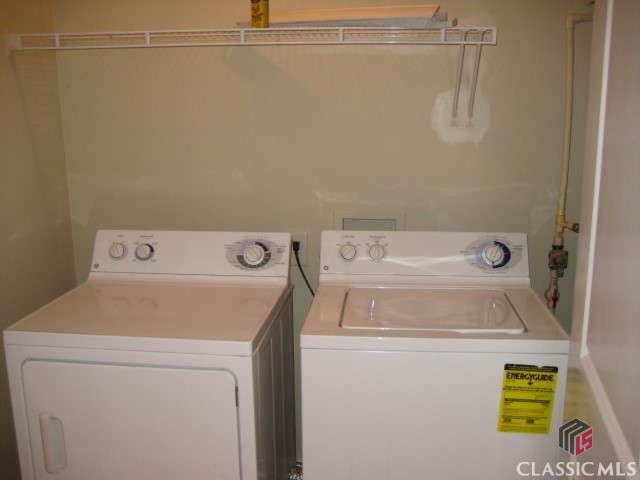 1035 Barnett Shoals Road 115