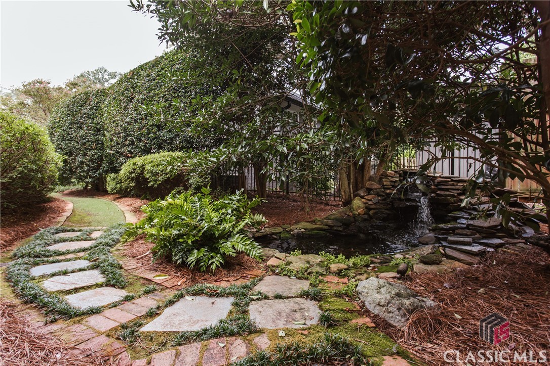535 Milledge Circle