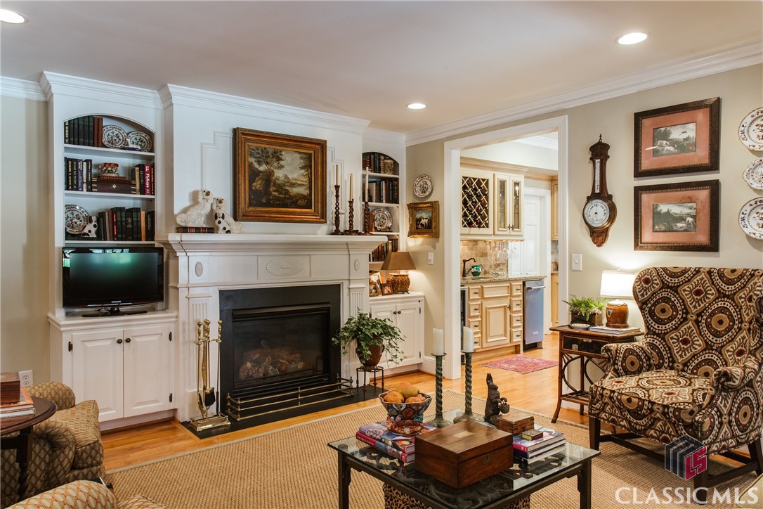 535 Milledge Circle