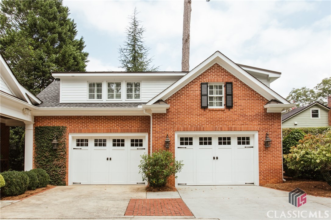 535 Milledge Circle