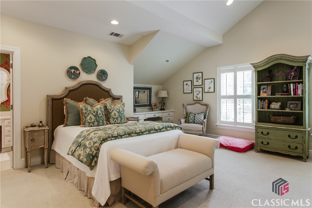 535 Milledge Circle