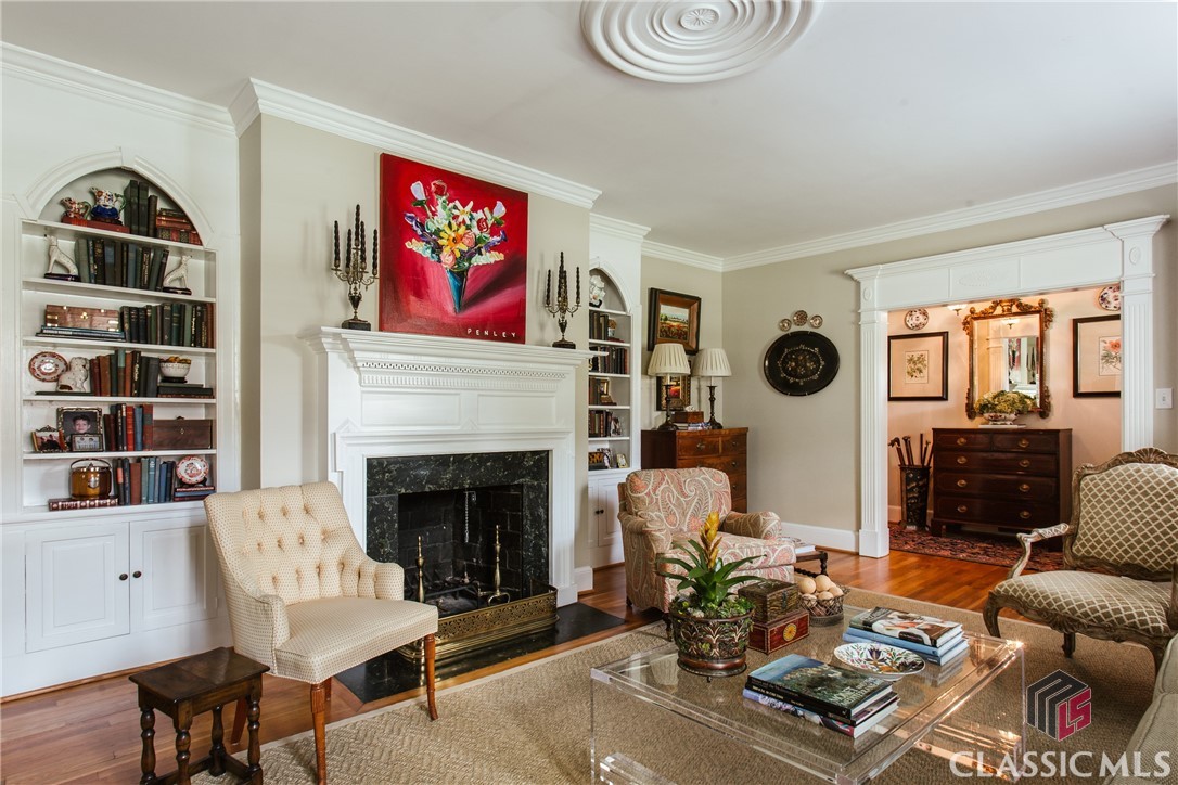 535 Milledge Circle