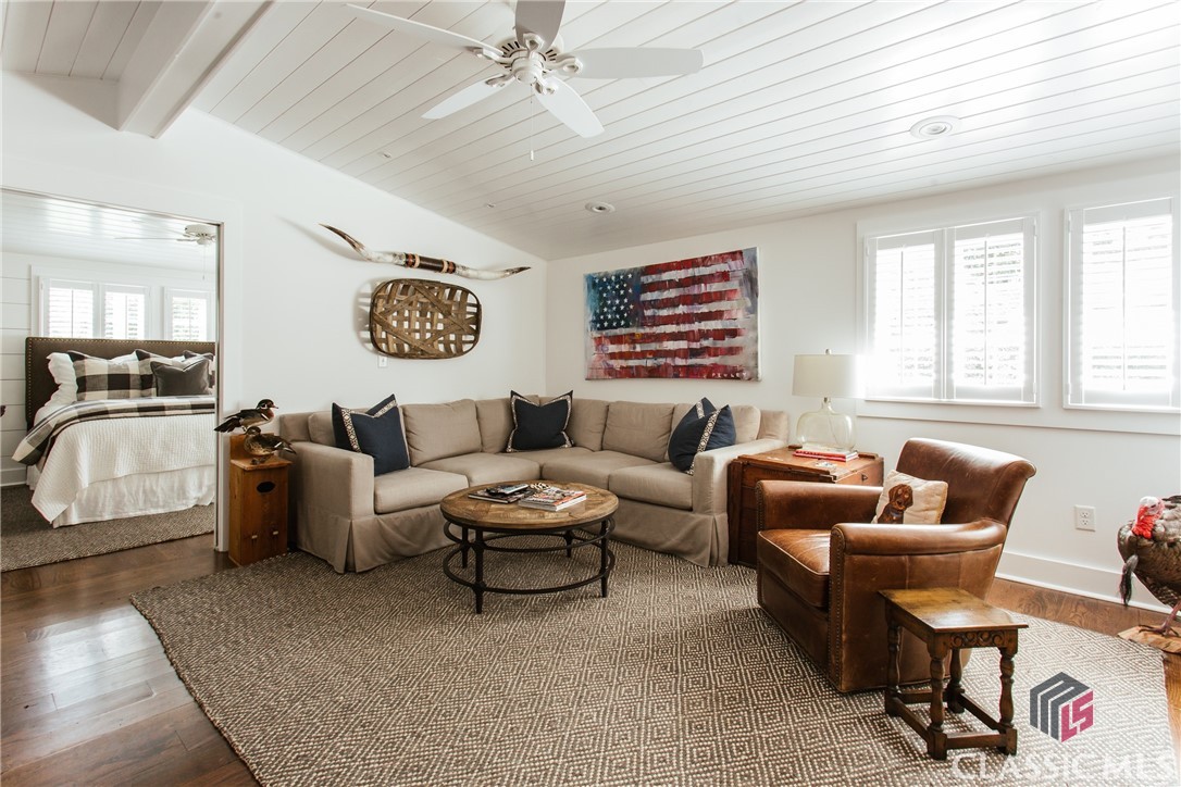 535 Milledge Circle