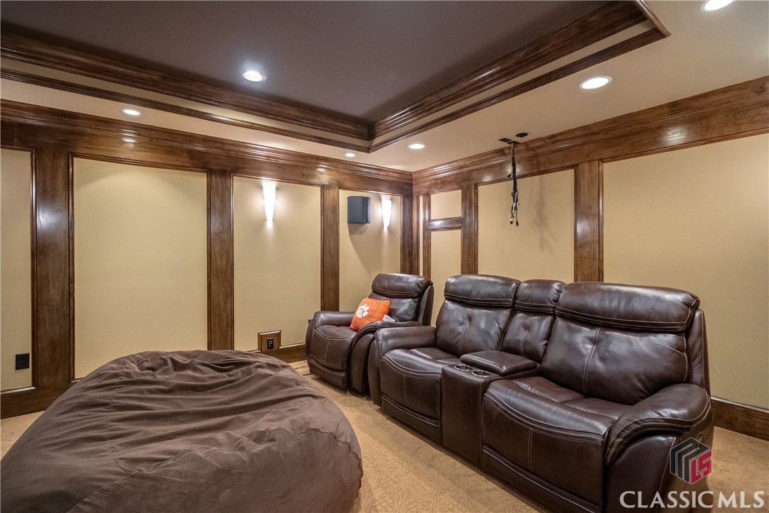 1221 St Andrews Drive