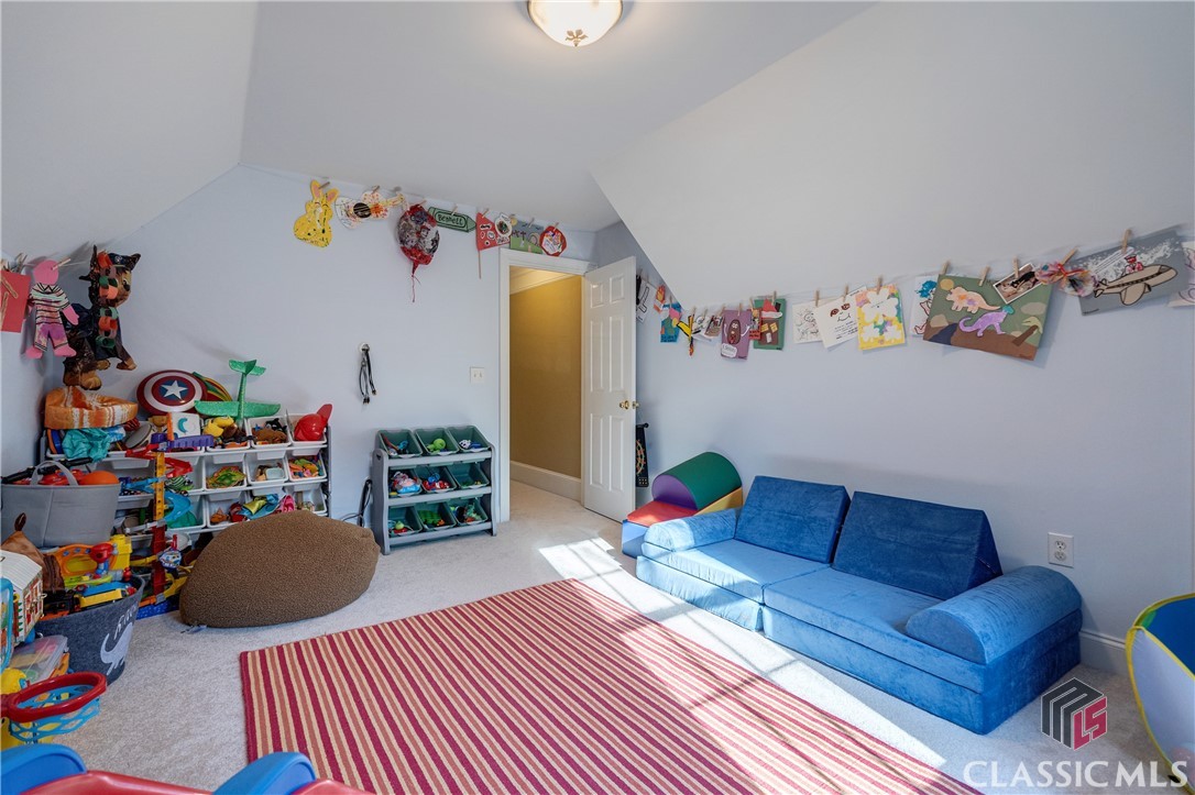 1221 St Andrews Drive