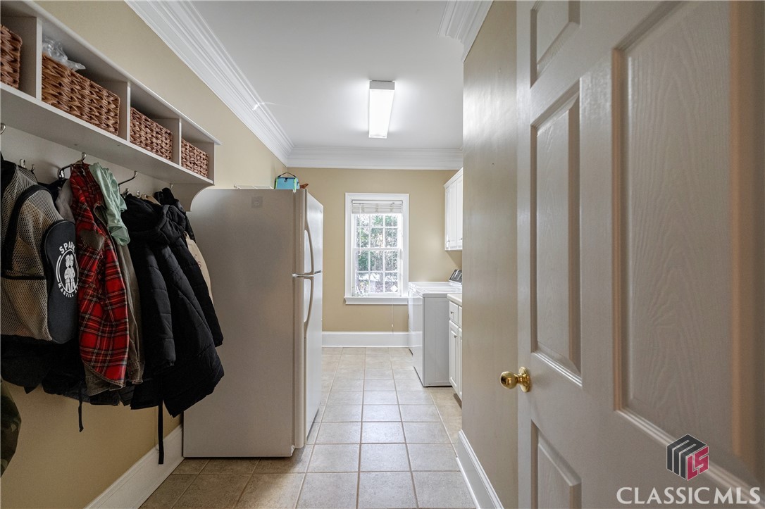 1221 St Andrews Drive