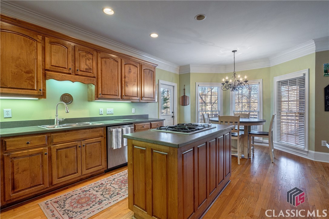 1221 St Andrews Drive