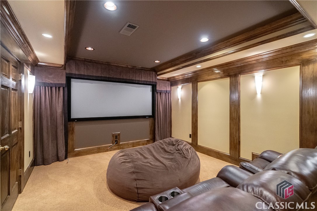 1221 St Andrews Drive