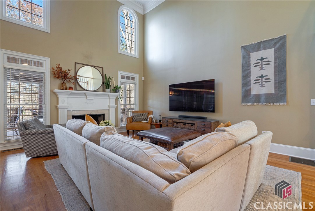 1221 St Andrews Drive