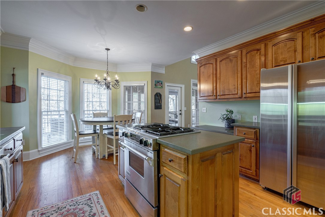 1221 St Andrews Drive