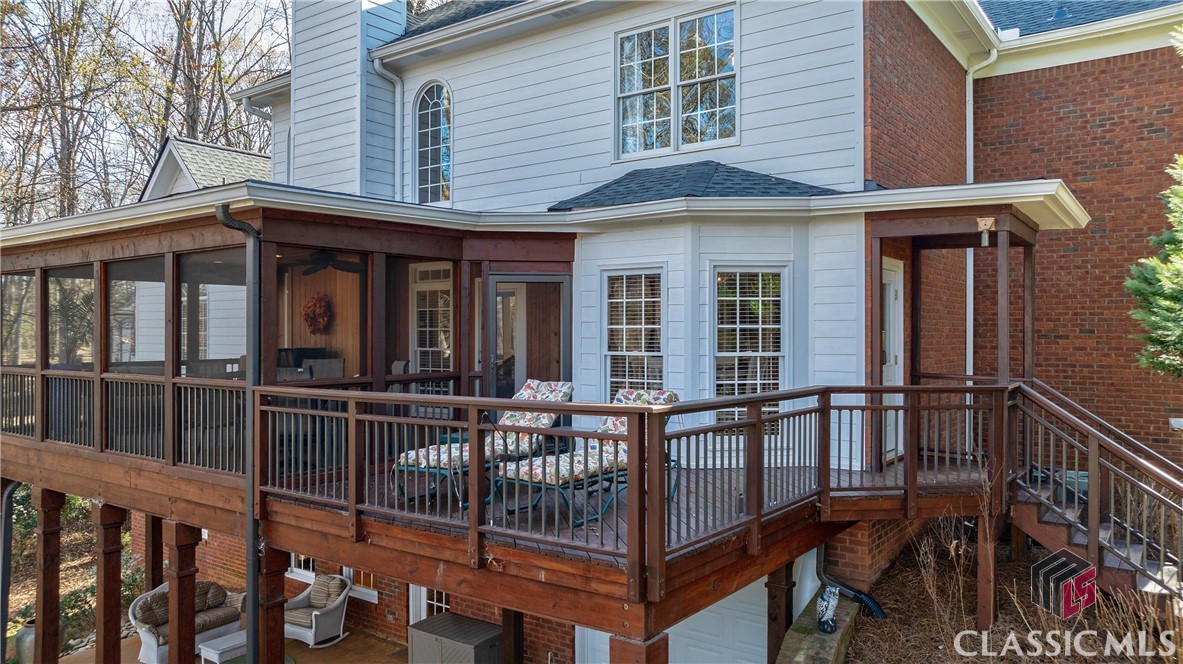 1221 St Andrews Drive