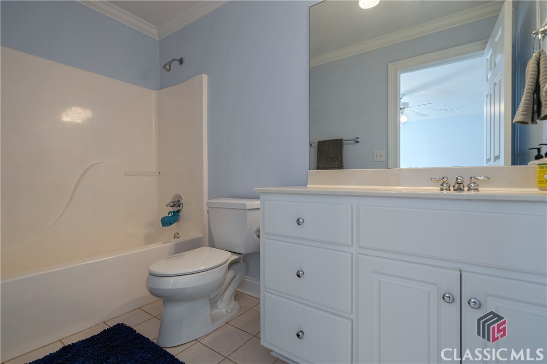 1221 St Andrews Drive