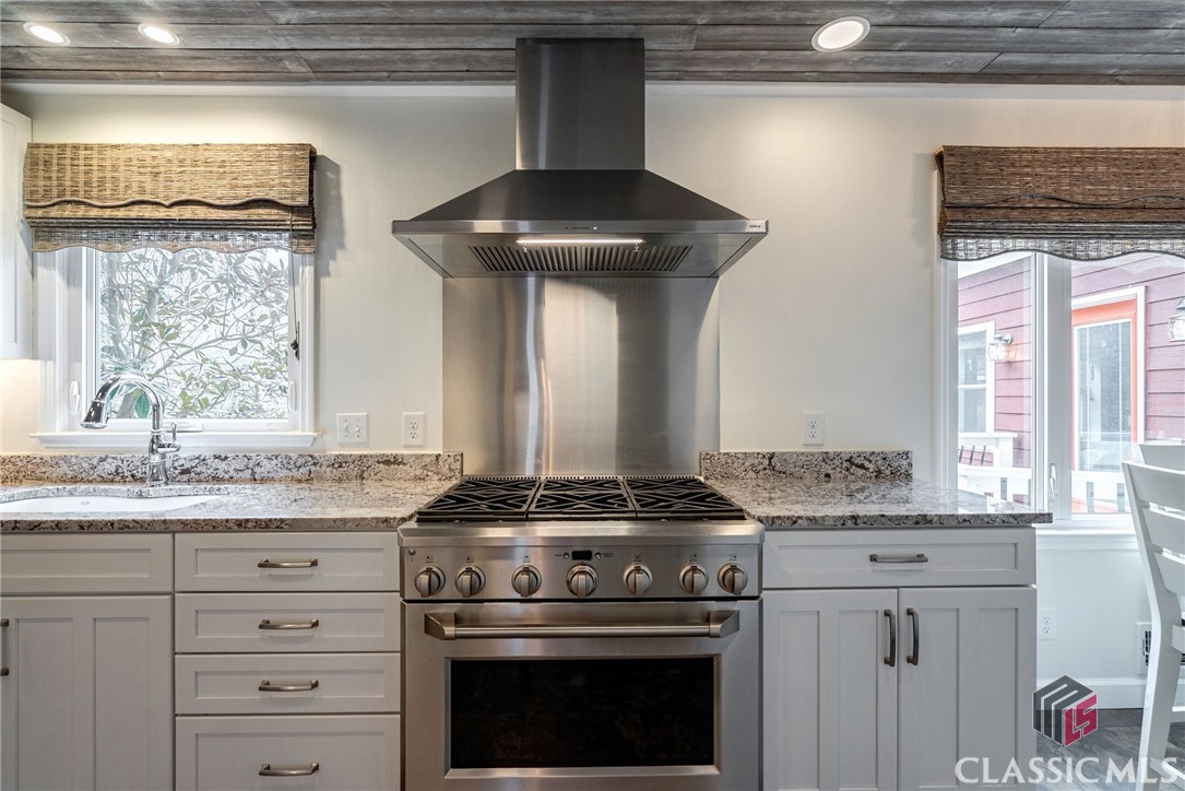 147 Chinquapin Way