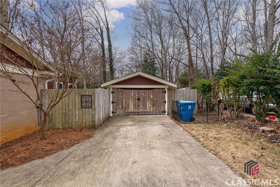 147 Chinquapin Way