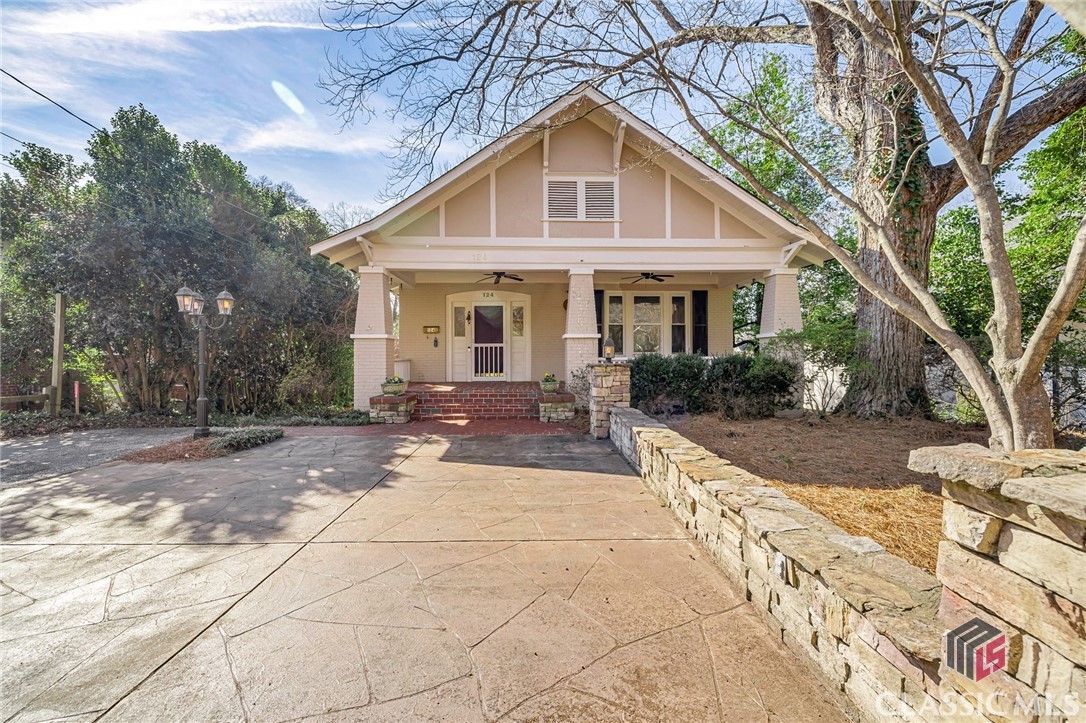 124 Cherokee Avenue