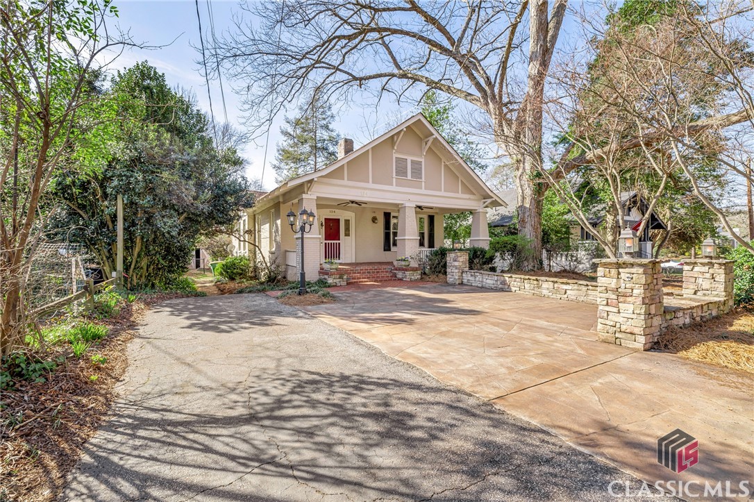 124 Cherokee Avenue