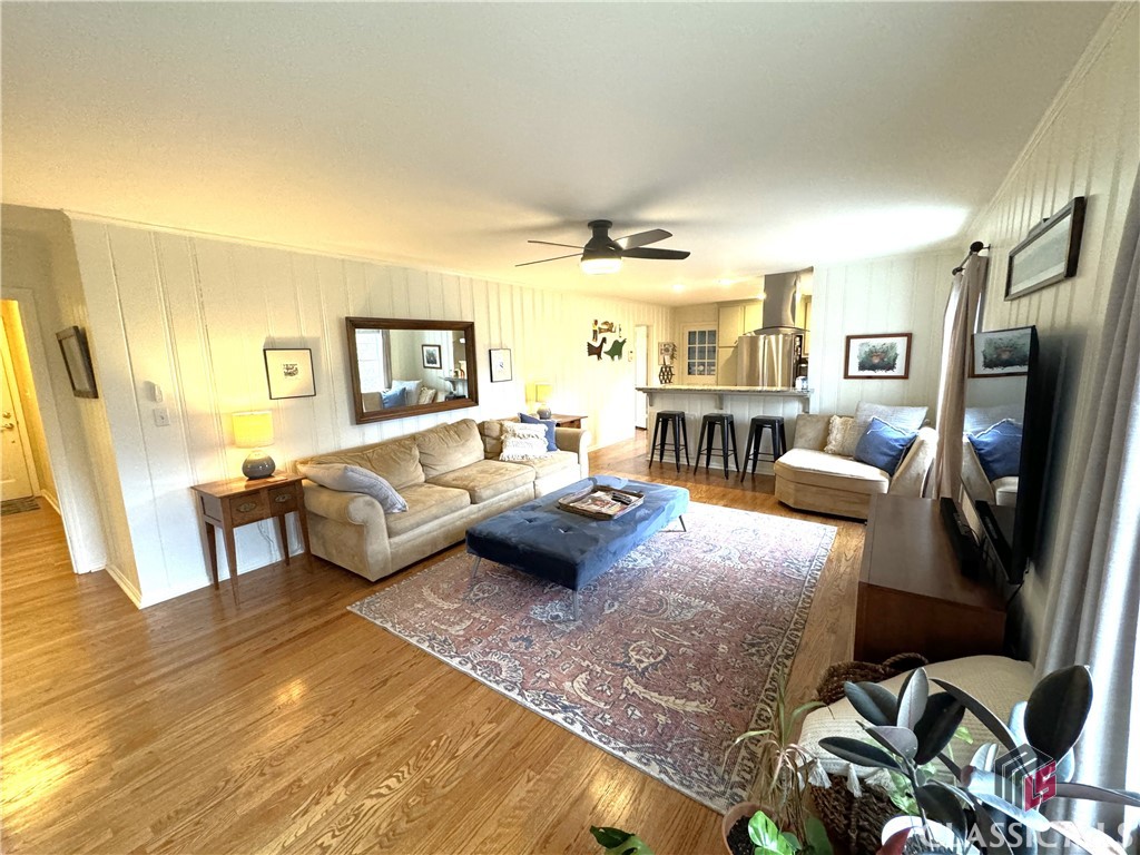 415 Glenwood Drive
