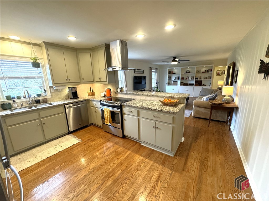 415 Glenwood Drive