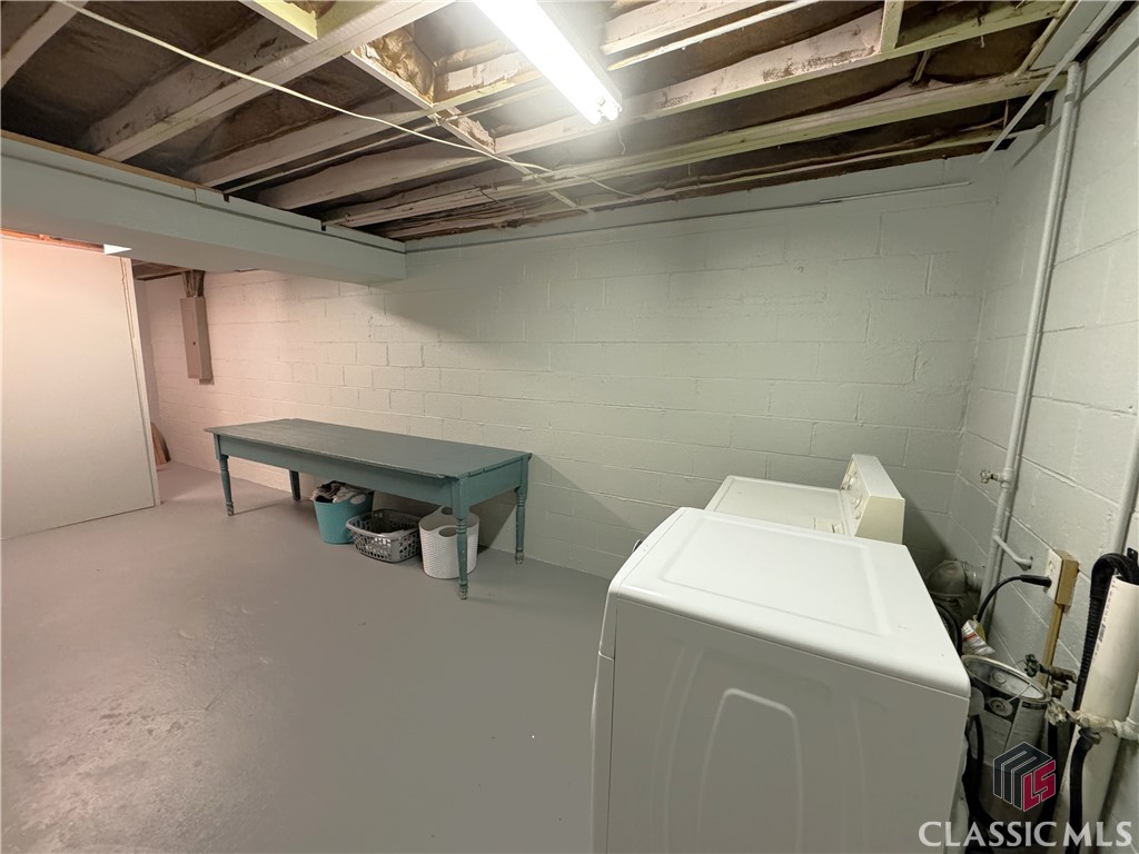 415 Glenwood Drive
