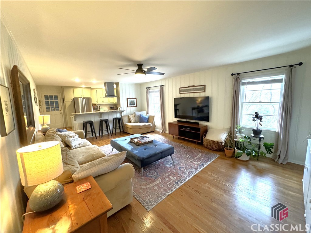 415 Glenwood Drive