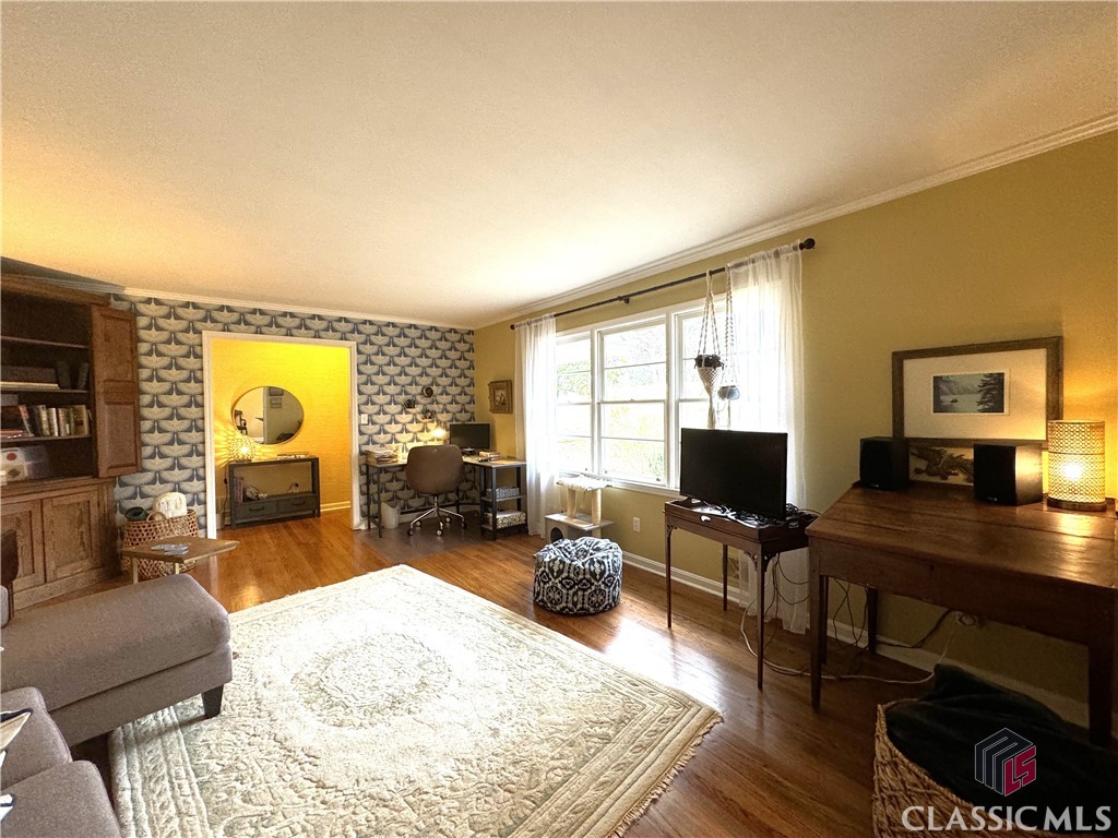 415 Glenwood Drive