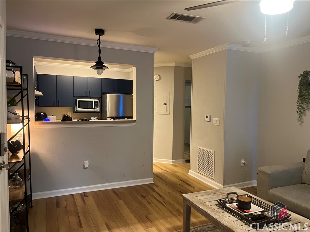 211 North Avenue 1316