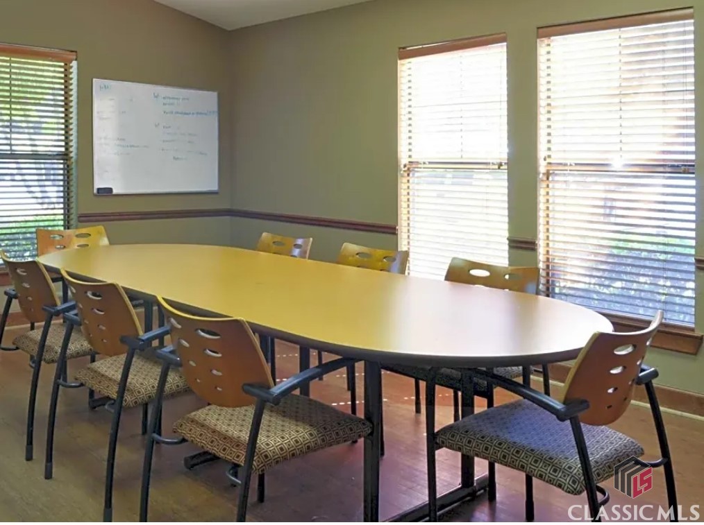 211 North Avenue 1316