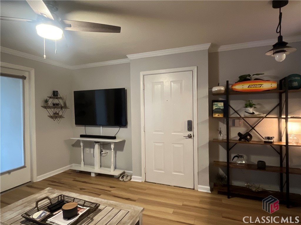 211 North Avenue 1316